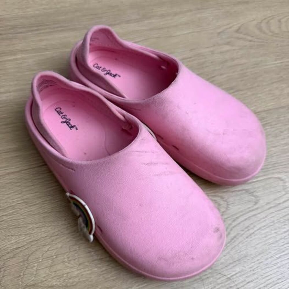 Cat & Jack Pink Rainbow Clogs Size 11